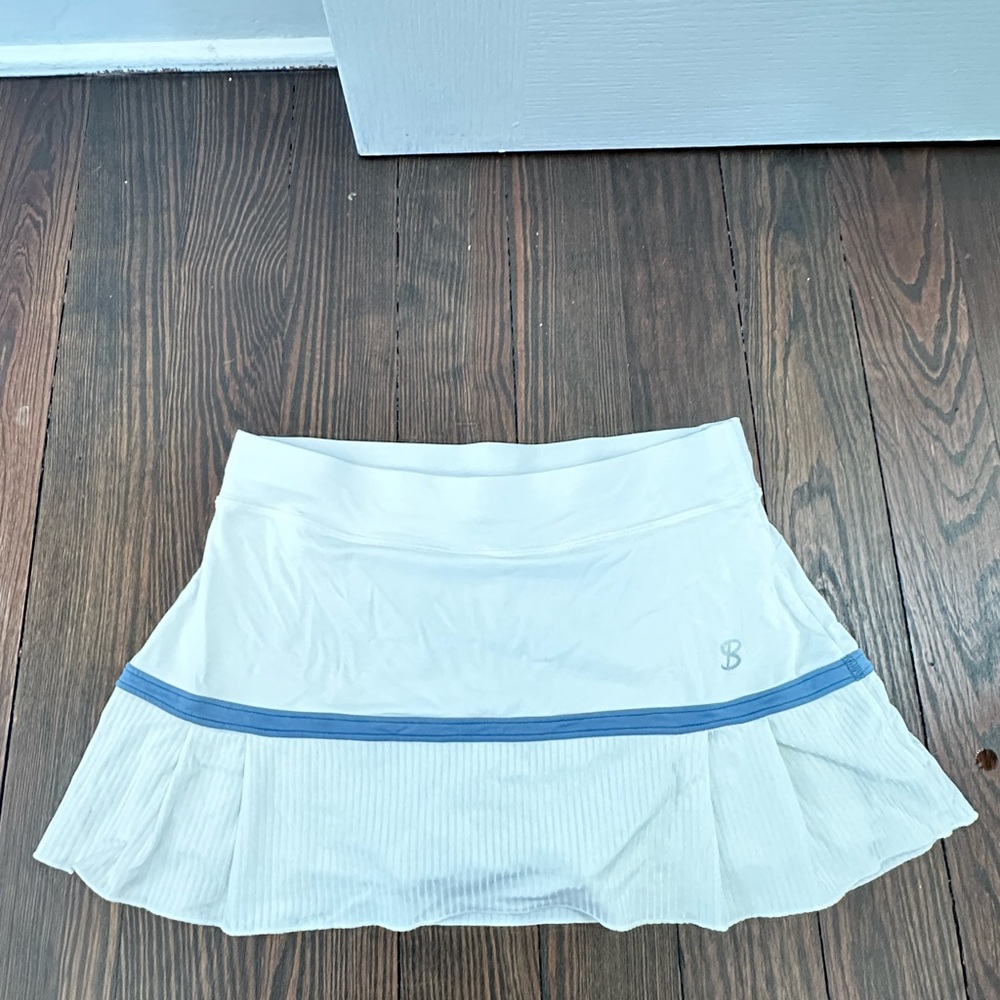 Sofibella women’s tennis skirt